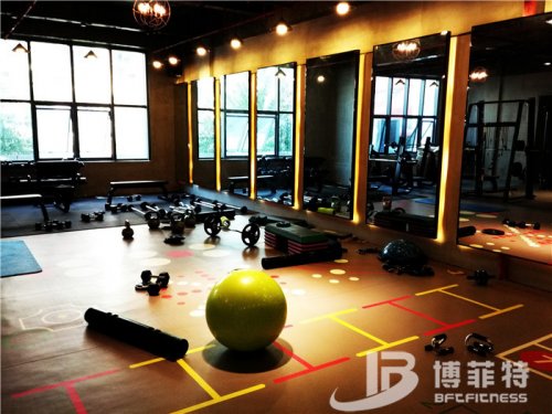 廣州客戶的健身房圖片 健身器材案例圖