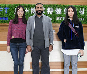 沙特客戶(hù)來(lái)中國(guó)采購(gòu)博菲特商用健身器械