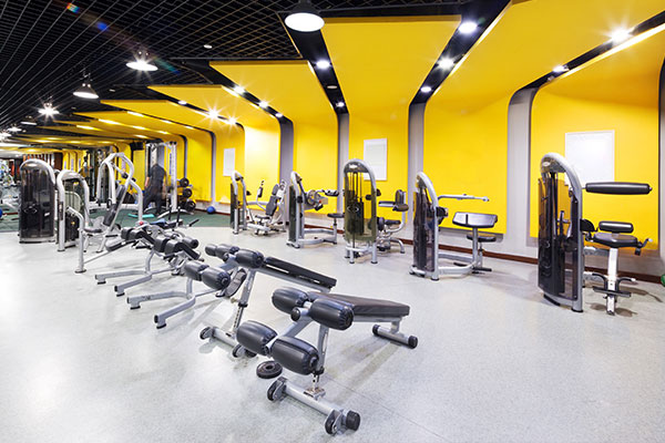 體育俱樂(lè)部健身房