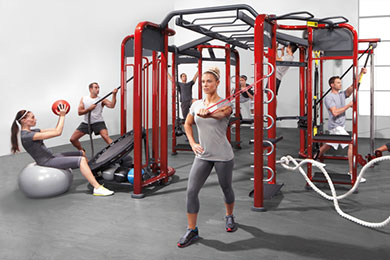 多功能綜合訓(xùn)練器材如何選擇？